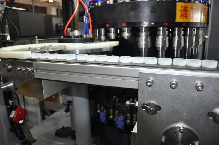 Beer Bottle Capping Machine